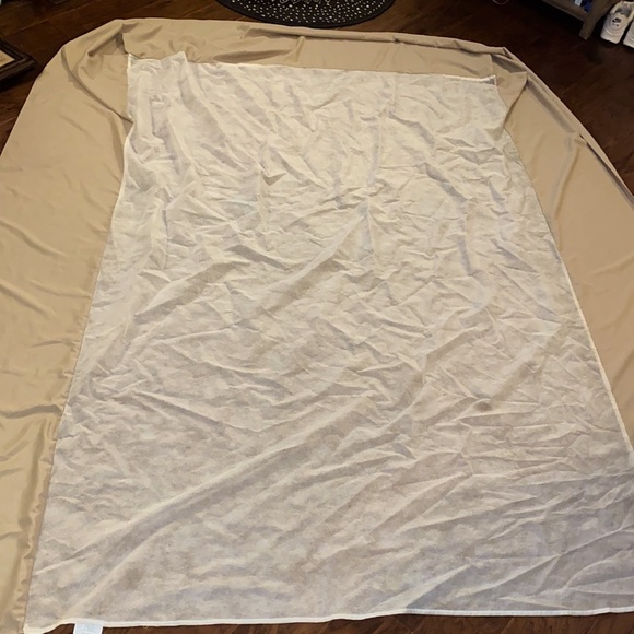 Mainstays tan bedskirt flat with pleated corner​ - Picture 5 of 8